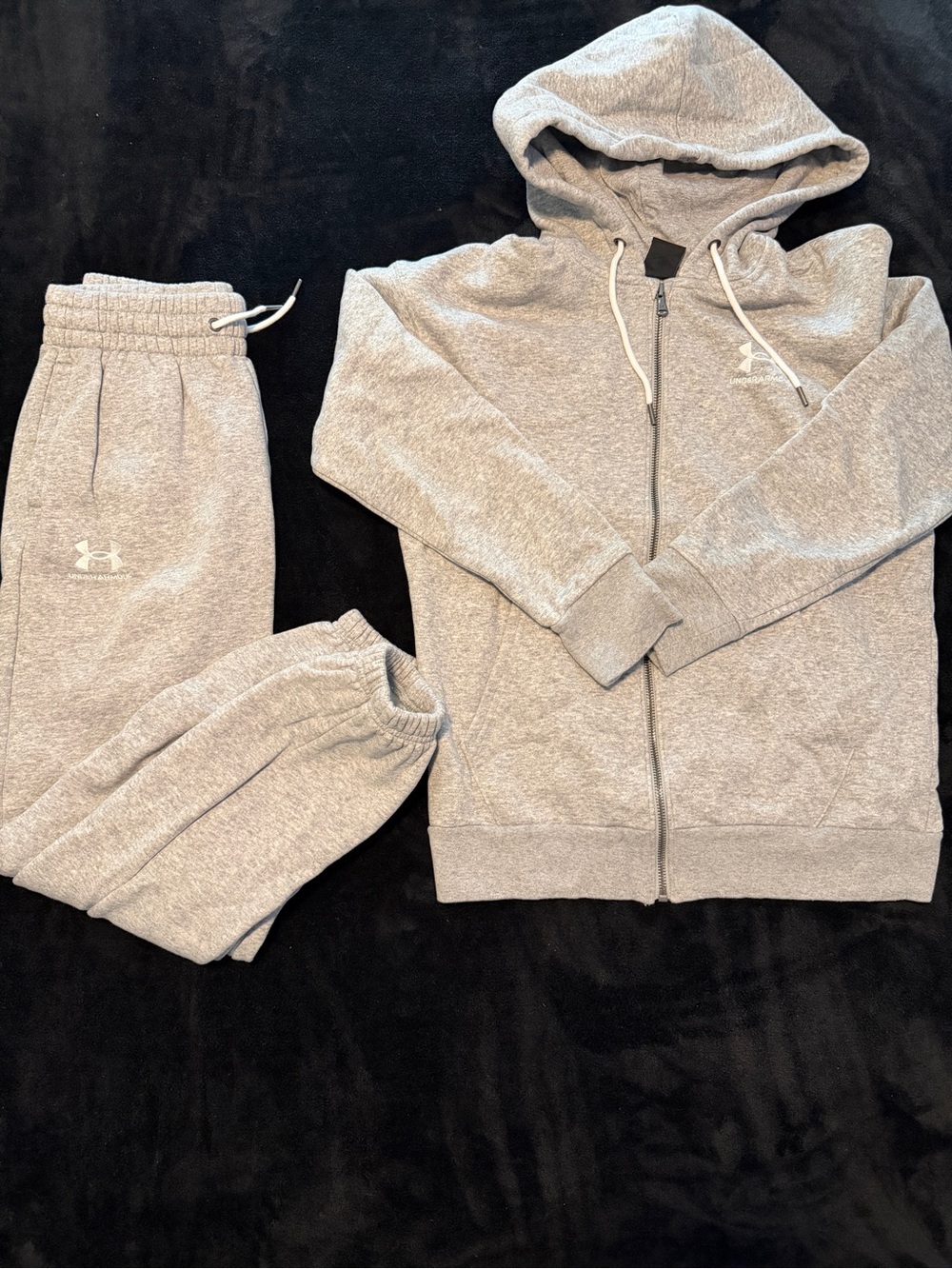 Under Armour Heather Gray Zip Hoodie & Joggers Set